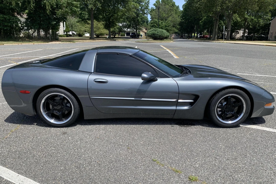 2003 Chevrolet Corvette C5 - Image 3 of 31