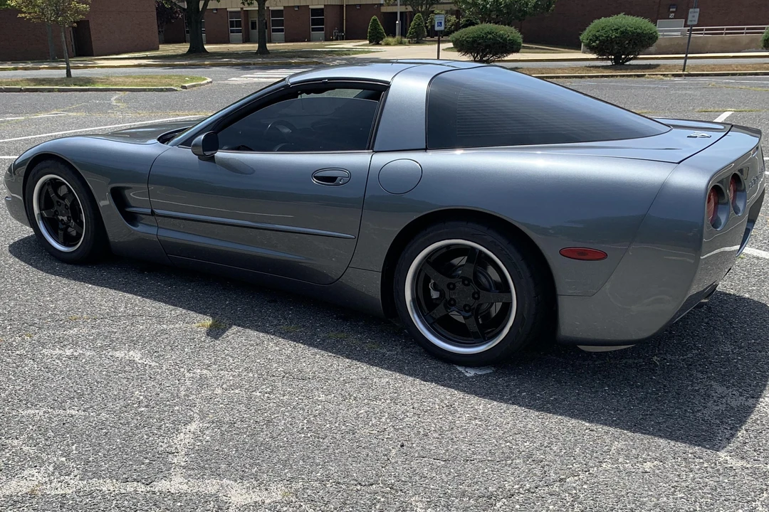 2003 Chevrolet Corvette C5 - Image 4 of 31