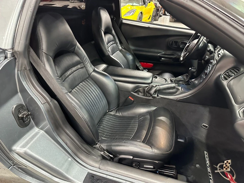 2003 Chevrolet Corvette C5 - Image 14 of 21