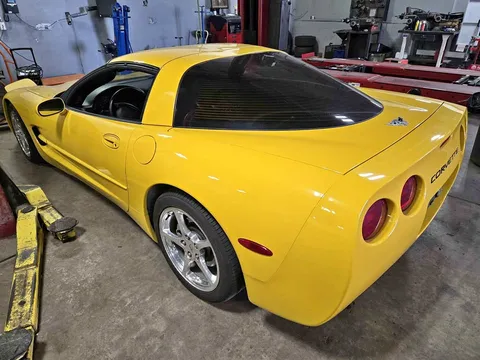 2003 Chevrolet Corvette Coupe 2D