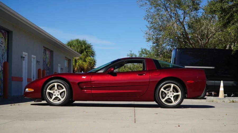 2003 Chevrolet Corvette C5 - Image 2 of 30