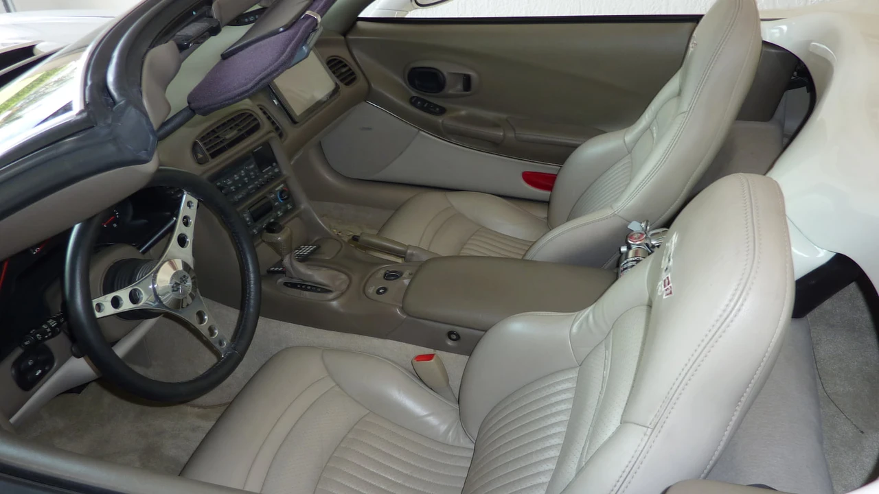 2003 Chevrolet Corvette C5 - Image 4 of 13