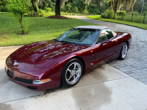 2003 Chevrolet Corvette Deluxe Premium