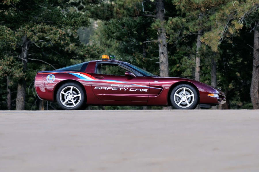 2003 Chevrolet Corvette C5 - Image 2 of 12