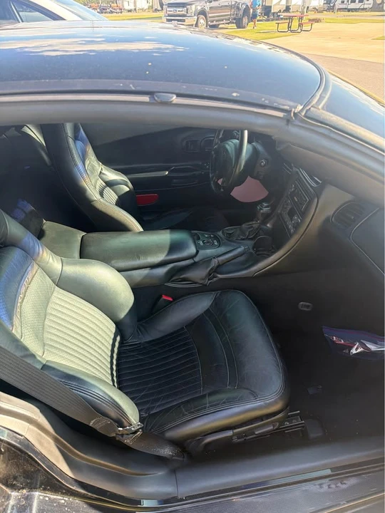 2003 Chevrolet Corvette C5 - Image 5 of 12