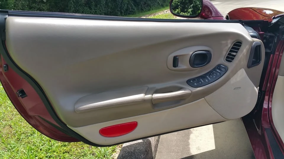 2003 Chevrolet Corvette C5 - Image 16 of 20