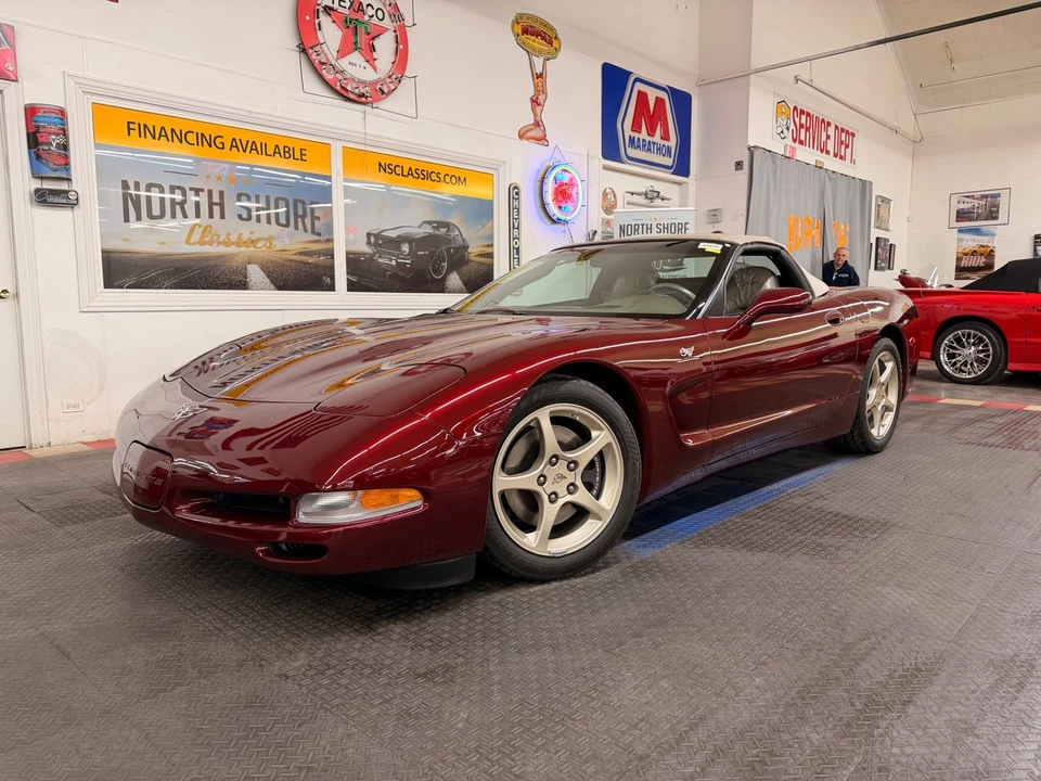 2003 Chevrolet - Image 2 of 31