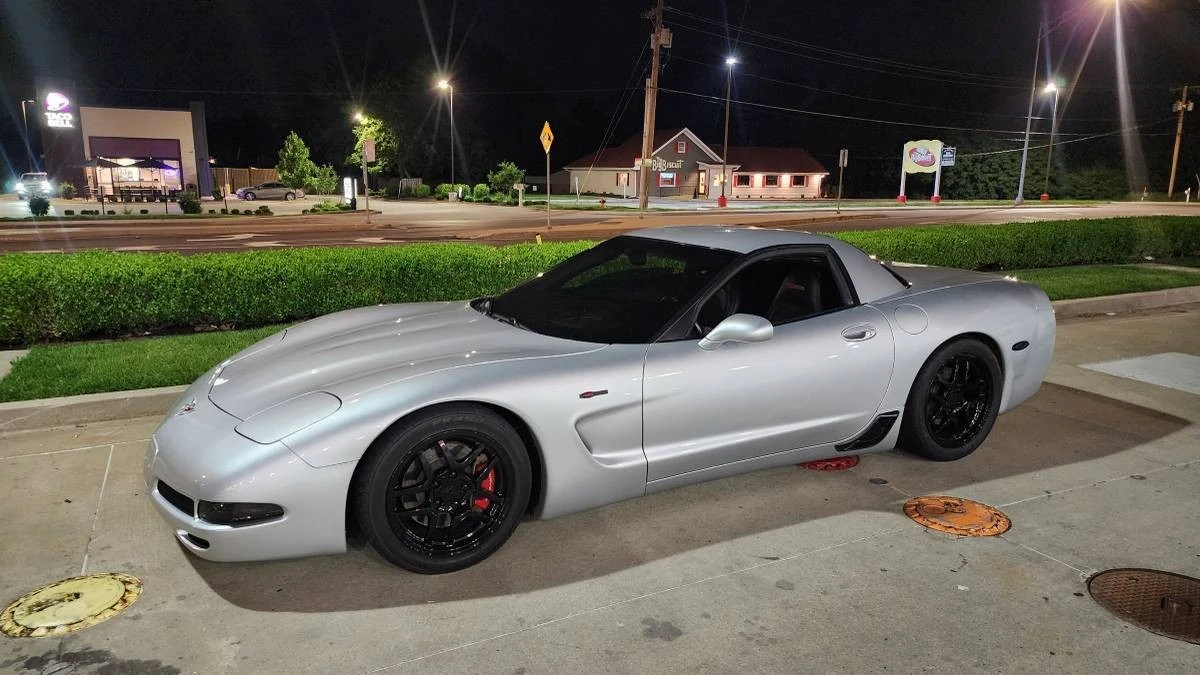 2003 Chevrolet Corvette C5 Z06 - Image 2 of 24