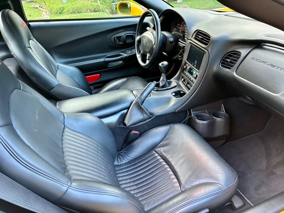 2003 Chevrolet Corvette C5 Z06 - Image 12 of 18