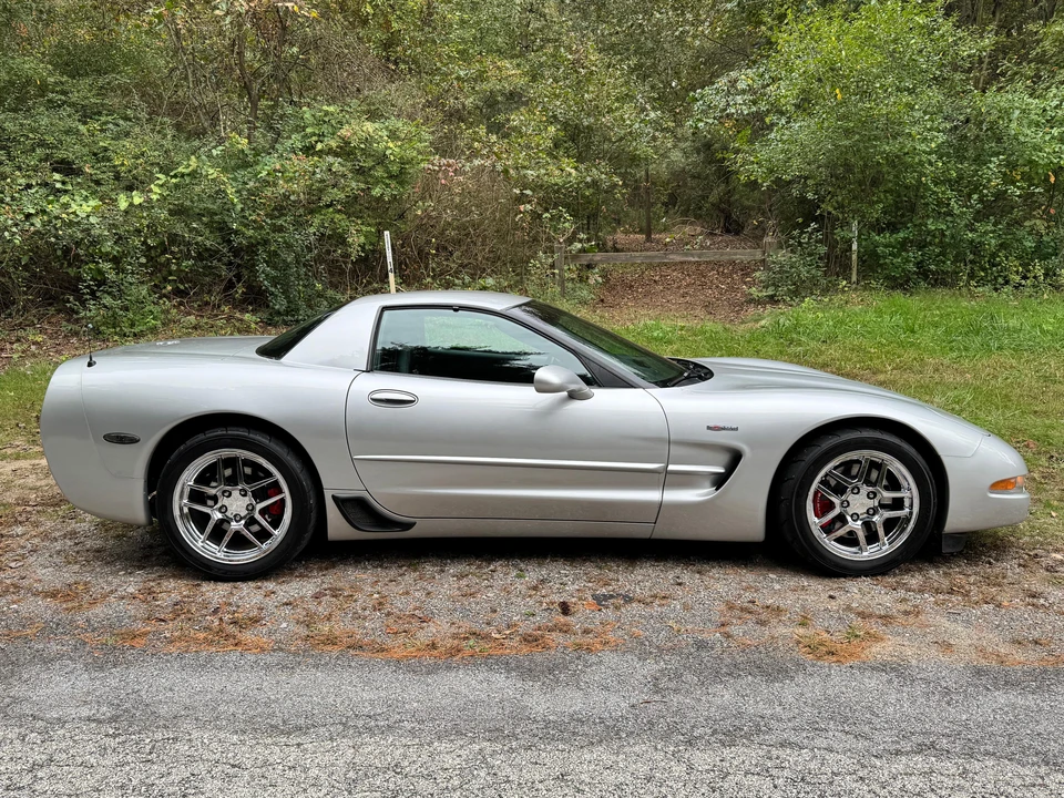 2003 Chevrolet Corvette C5 Z06 - Image 12 of 31