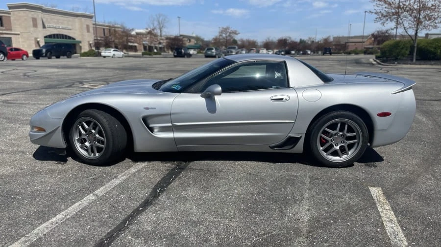 2003 Chevrolet Corvette C5 Z06 - Image 2 of 11