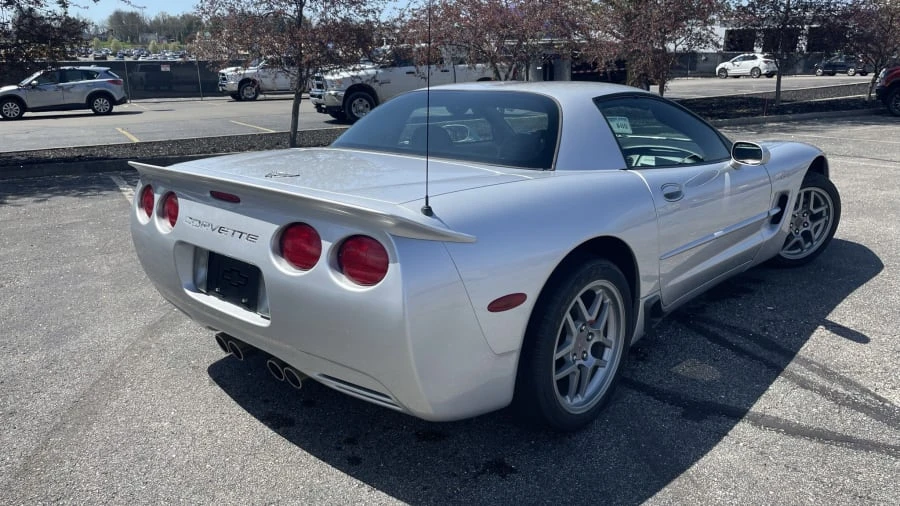 2003 Chevrolet Corvette C5 Z06 - Image 3 of 11
