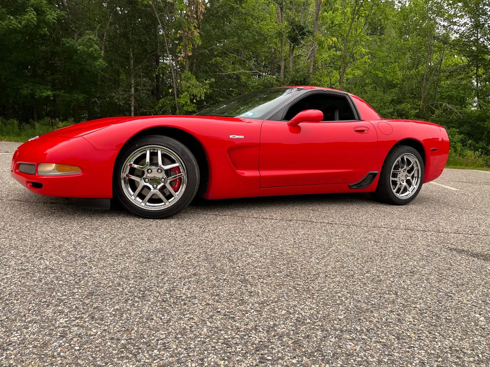 2003 Chevrolet Corvette - Image 7 of 31