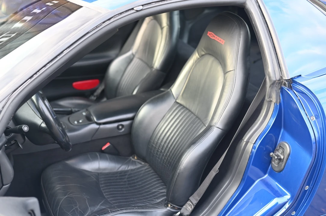 2003 Chevrolet Corvette C5 Z06 - Image 16 of 21