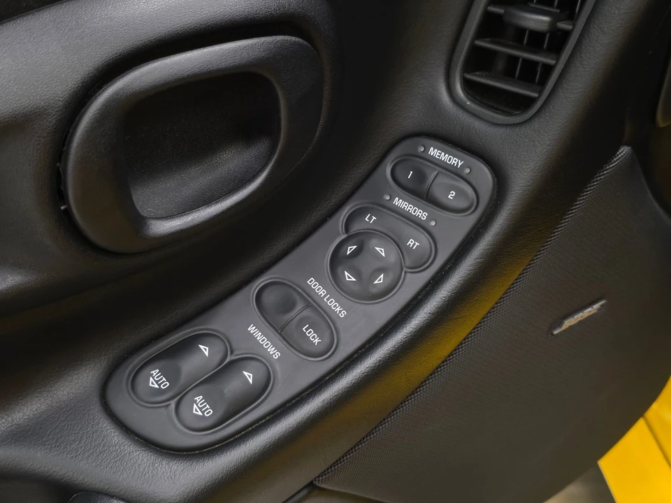 2003 Chevrolet Corvette C5 Z06 - Image 17 of 31