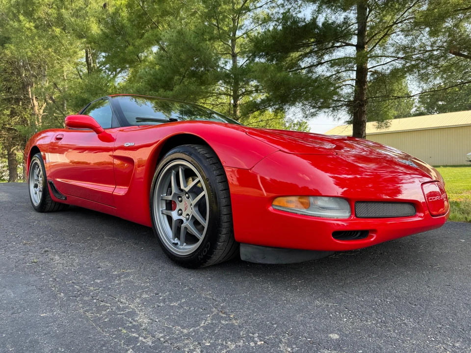2003 Chevrolet Corvette - Image 12 of 31