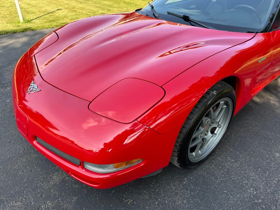 2003 Chevrolet Corvette - Image 17 of 31