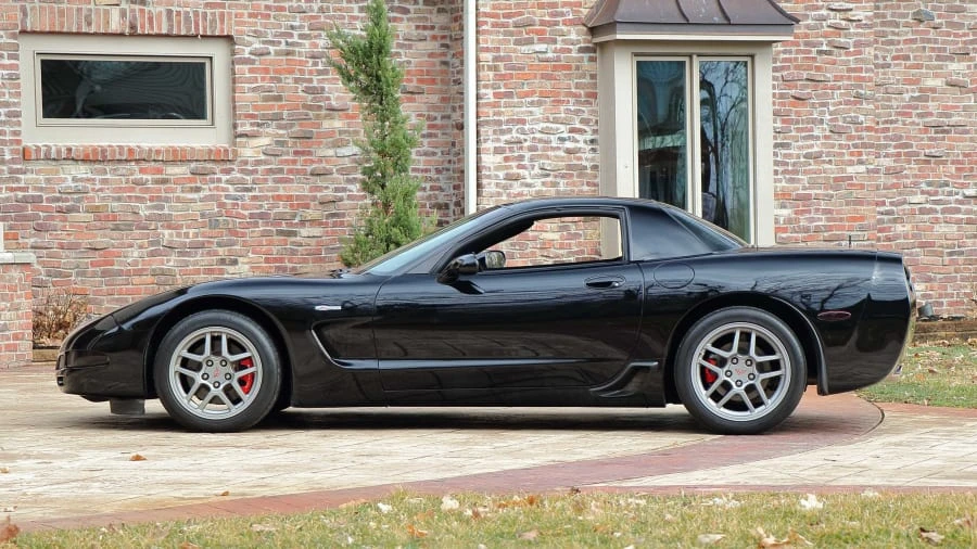 2003 Chevrolet Corvette C5 Z06 - Image 2 of 12
