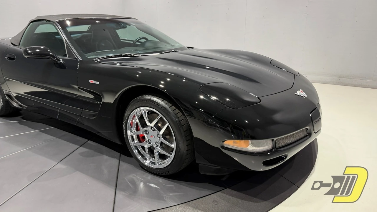 2003 Chevrolet Corvette C5 Z06 - Image 2 of 20