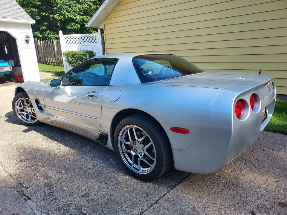 2003 Chevrolet Corvette C5 Z06 - Image 3 of 15
