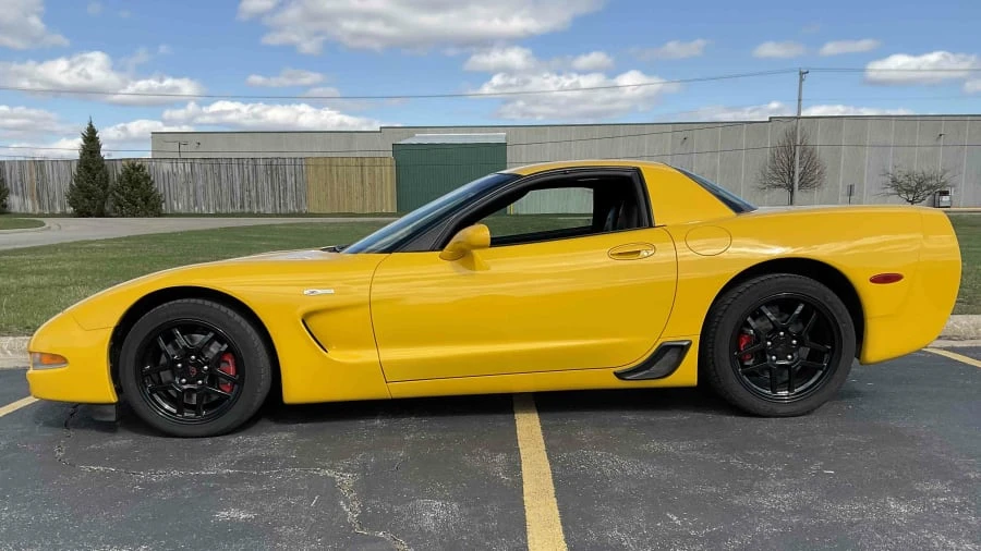 2003 Chevrolet Corvette C5 Z06 - Image 2 of 14