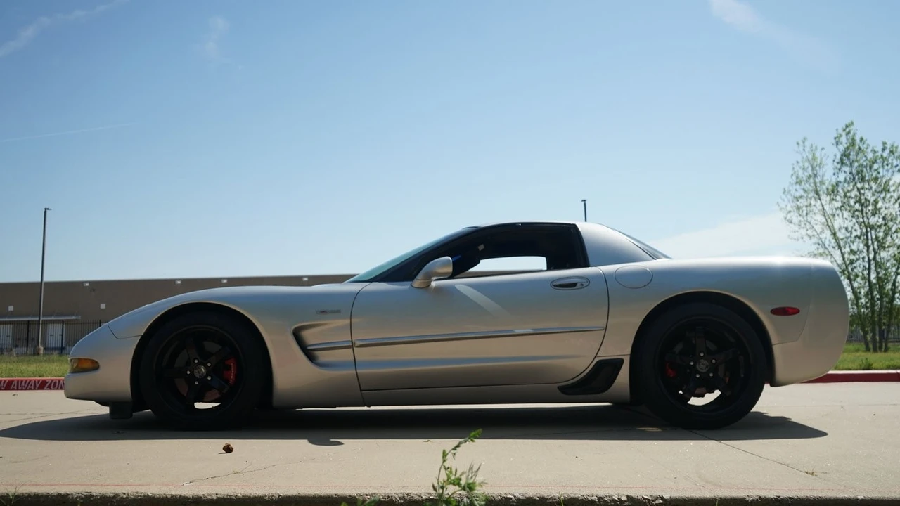2003 Chevrolet Corvette C5 Z06 - Image 9 of 12