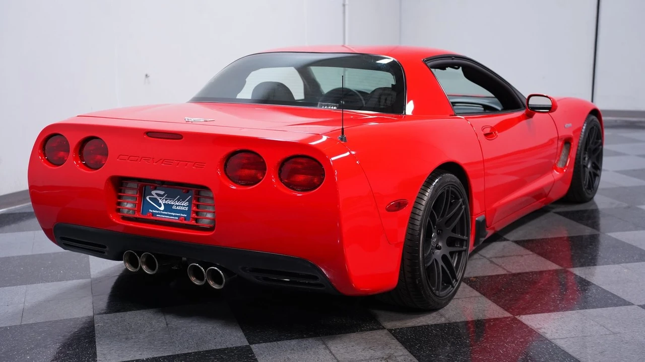2003 Chevrolet Corvette C5 Z06 - Image 10 of 21