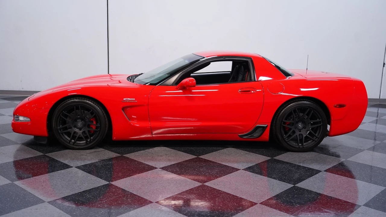2003 Chevrolet Corvette C5 Z06 - Image 2 of 21