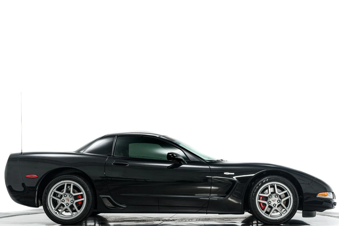 2003 Chevrolet Corvette C5 Z06 - Image 2 of 21