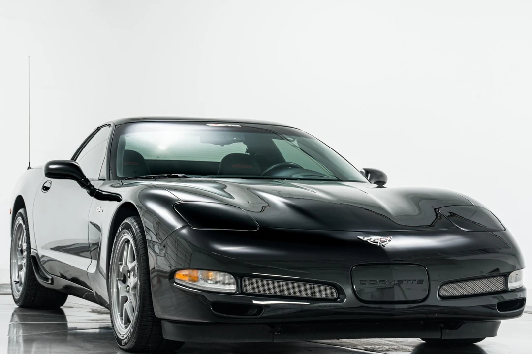 2003 Chevrolet Corvette C5 Z06 - Image 3 of 21