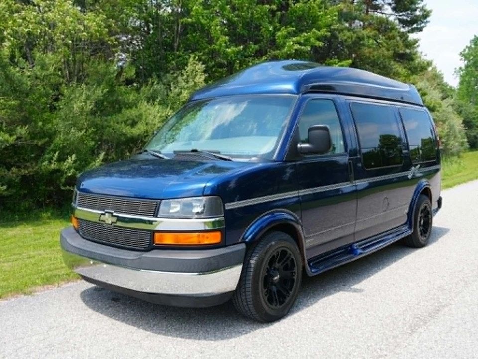 2003 Chevrolet Express - Image 5 of 9