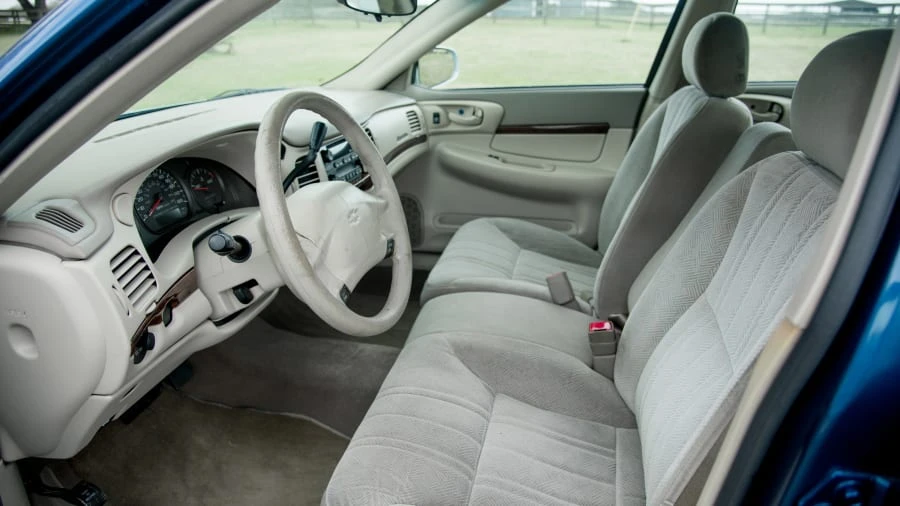 2003 Chevrolet Impala 8th Gen - Image 4 of 12