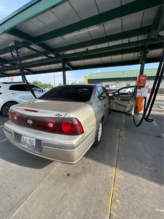 2003 Chevrolet Impala 8th Gen - Image 6 of 15