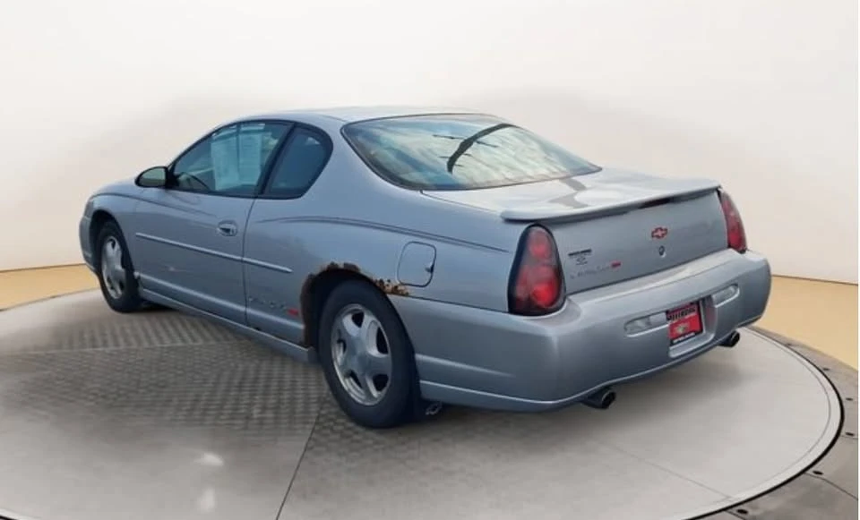 2003 Chevrolet Monte Carlo 6th Gen - Image 3 of 20