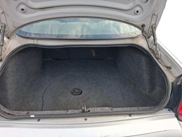 2003 Chevrolet Monte Carlo 6th Gen - Image 17 of 20