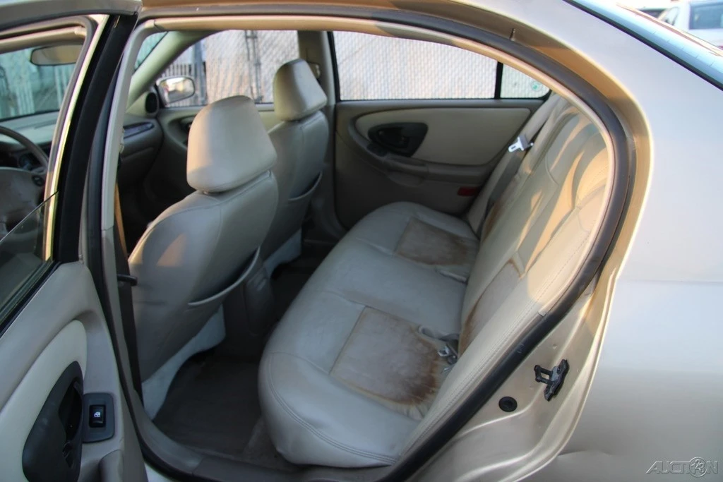 2003 Chevrolet Malibu - Image 19 of 21