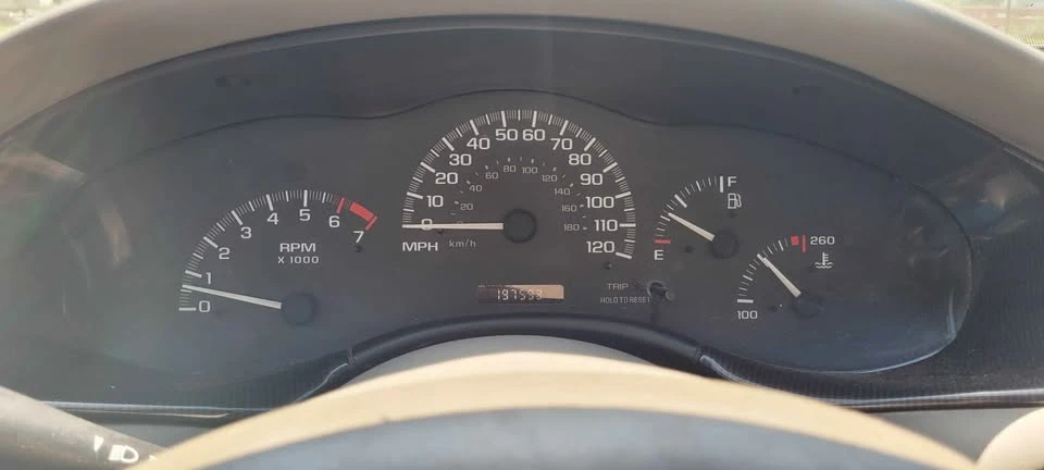 2003 Chevrolet Malibu - Image 11 of 19