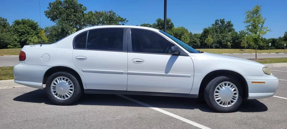 2003 Chevrolet Malibu - Image 8 of 19