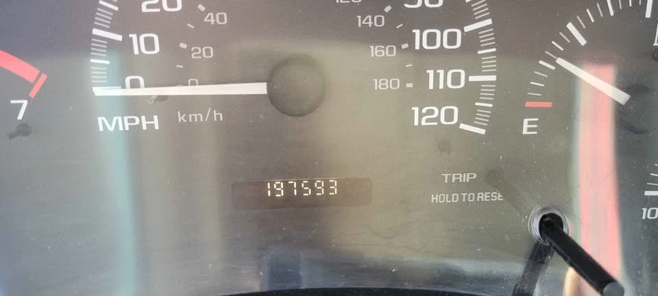 2003 Chevrolet Malibu - Image 12 of 19