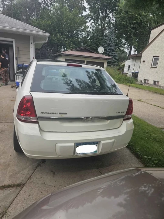 2003 Chevrolet Malibu - Image 5 of 11
