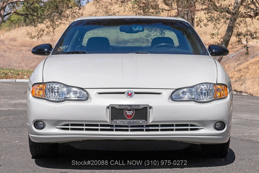 2003 Chevrolet Monte Carlo 6th Gen - Image 3 of 31