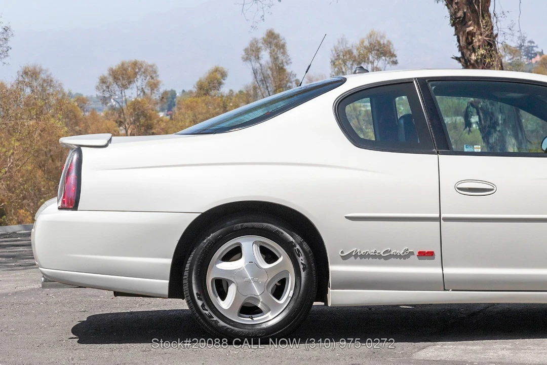 2003 Chevrolet Monte Carlo 6th Gen - Image 14 of 31