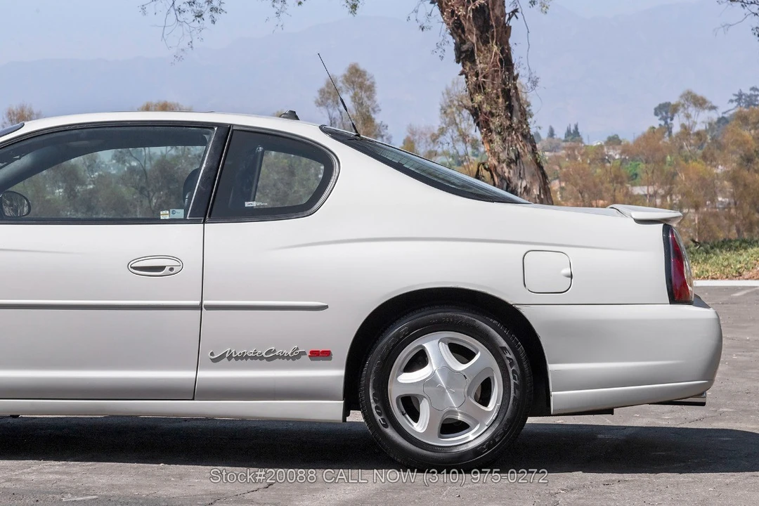 2003 Chevrolet Monte Carlo 6th Gen - Image 17 of 31