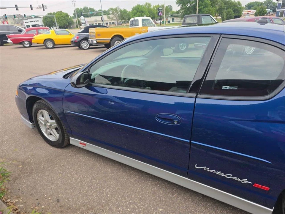 2003 Chevrolet Monte Carlo 6th Gen - Image 29 of 31