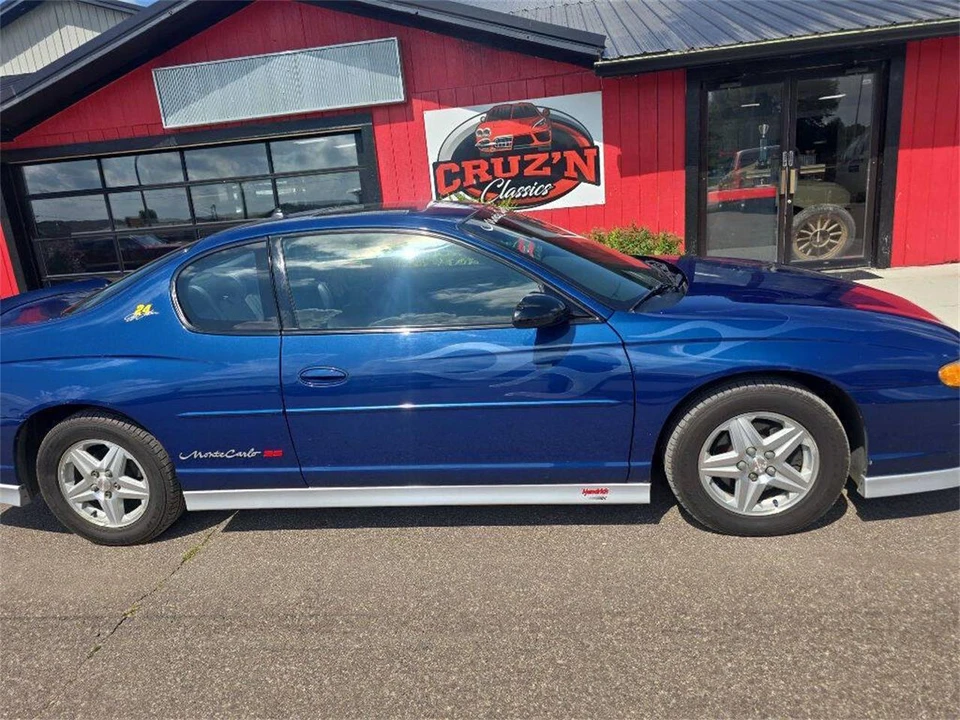 2003 Chevrolet Monte Carlo 6th Gen - Image 13 of 31