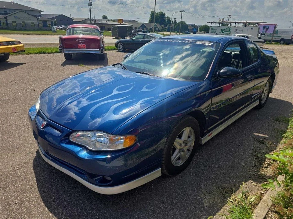 2003 Chevrolet Monte Carlo 6th Gen - Image 3 of 31