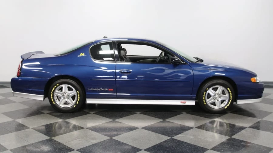 2003 Chevrolet Monte Carlo 6th Gen - Image 2 of 21