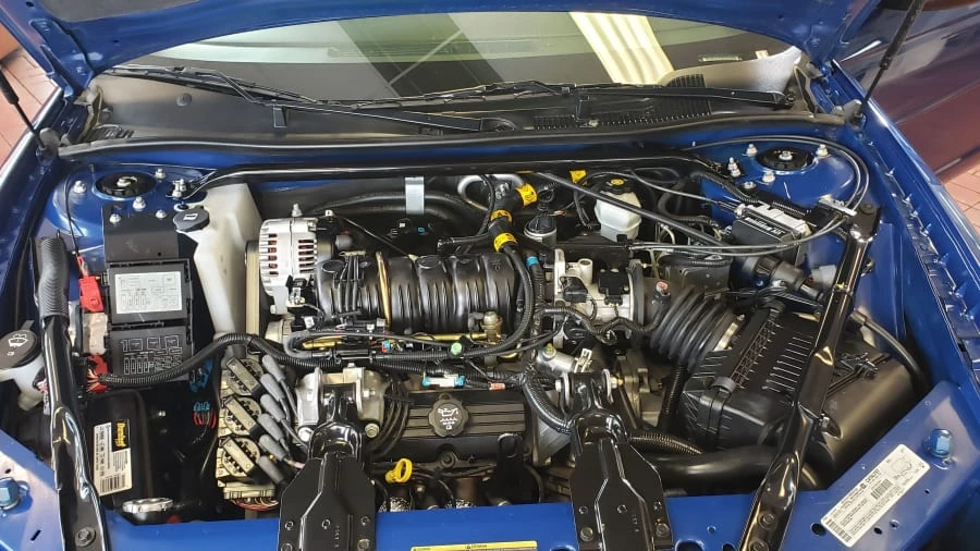 2003 Chevrolet Monte Carlo 6th Gen - Image 10 of 21