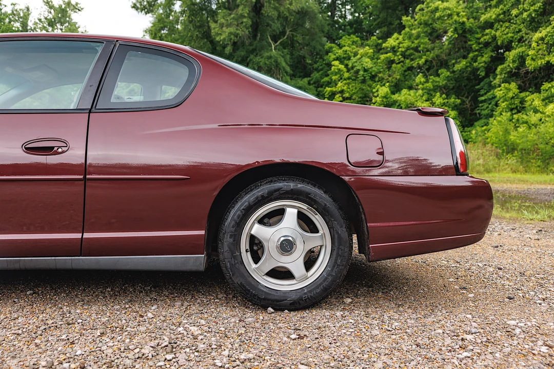 2003 Chevrolet Monte Carlo 6th Gen - Image 26 of 31