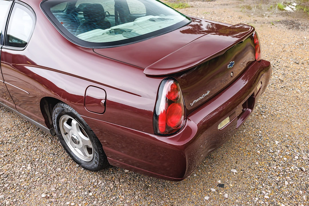 2003 Chevrolet Monte Carlo 6th Gen - Image 28 of 31